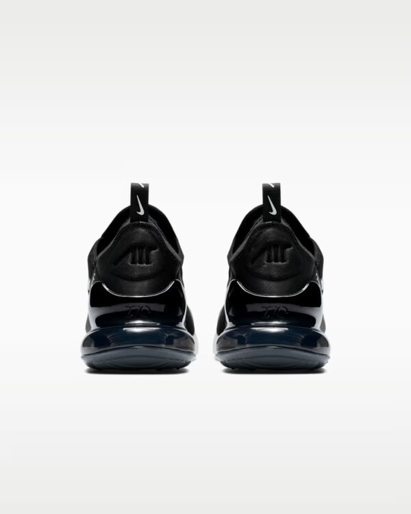 Nike - Air Max 270