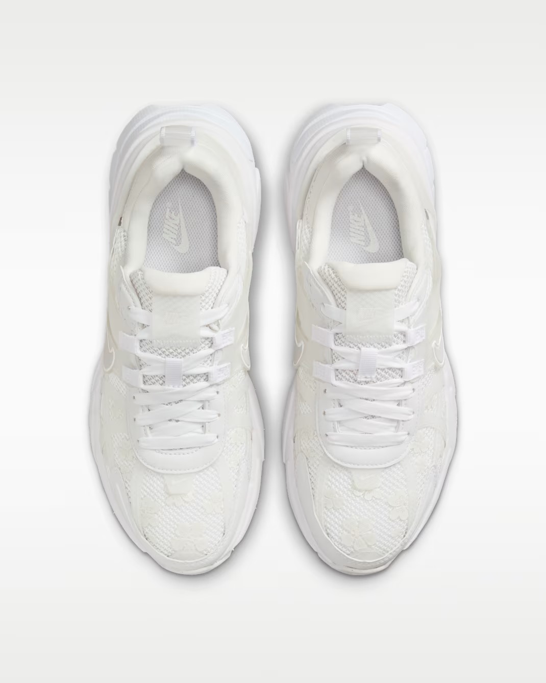 Nike - V2K Run (Blanco): imagen 3