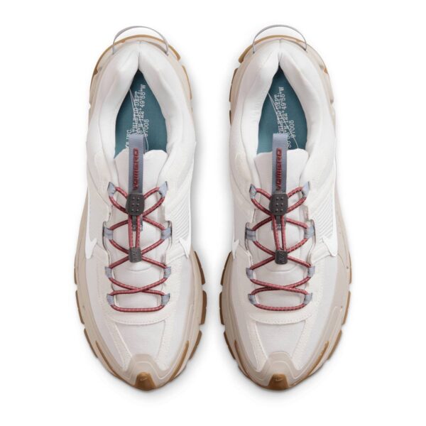 Nike - Zoom Vomero Roam (Blanco con café)