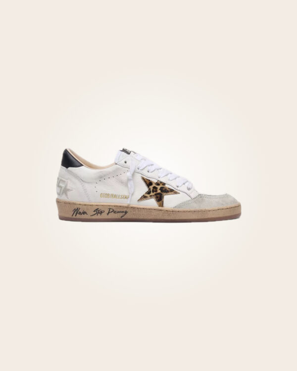 Golden Goose - Sneakers blancos con estrella leopardo y talón negro